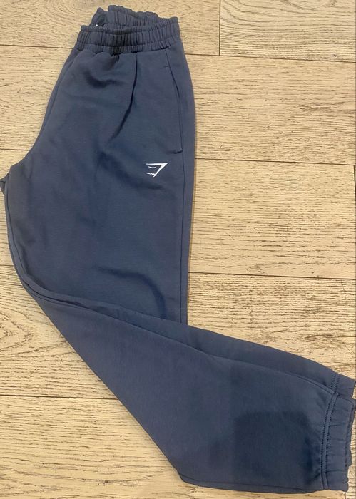 Nowe spodnie damskie GymShark