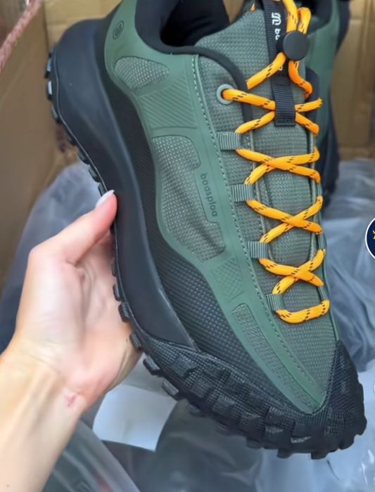 Мужские кроссовки