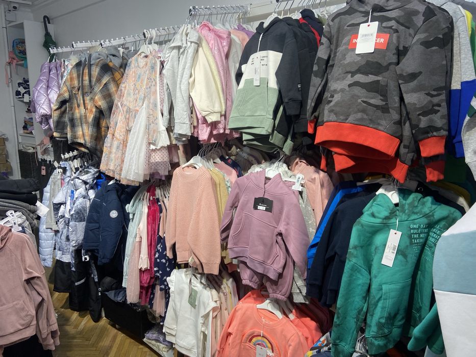 ! Розпродаж ! 50% знижка ! Одяг для дітей та підлітків.