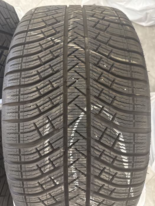 Michelin Pilot Alpin 5 SUV N0 Porsche 21” – 275/40 R21 + 305/35 R21 – komplet 4 szt.