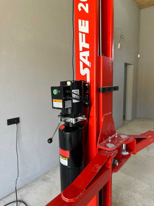 Підйомник двостійковий