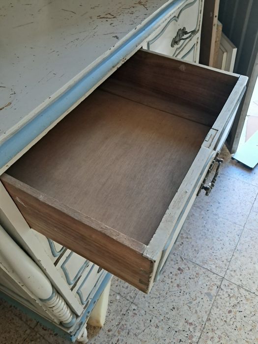 Vendo cómoda antiga