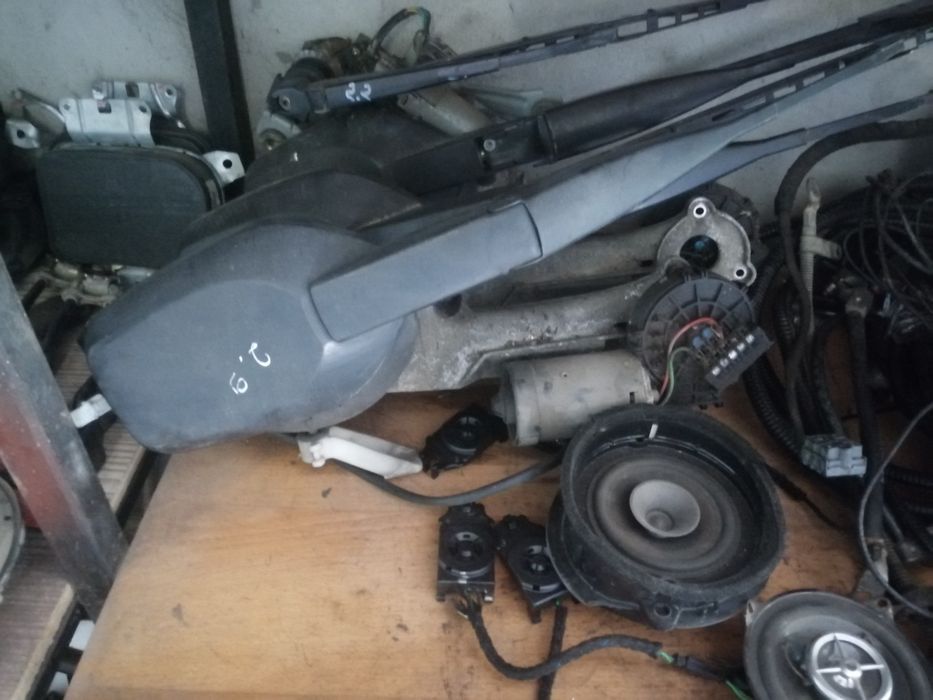 Паливний насос електричний та механічний до мерседес ом604 2,2 дизель