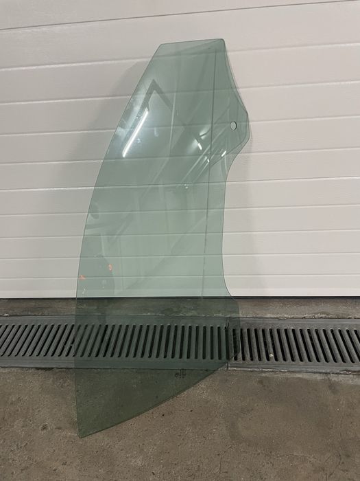 Alfa Romeo Mito - Vidro porta direira