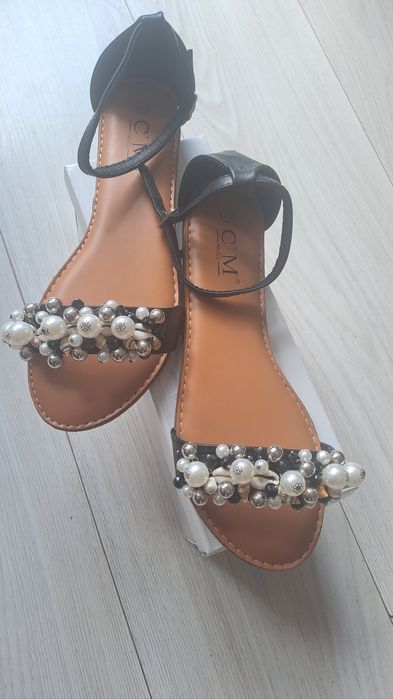 Sandaly damskie nowe rozm.40