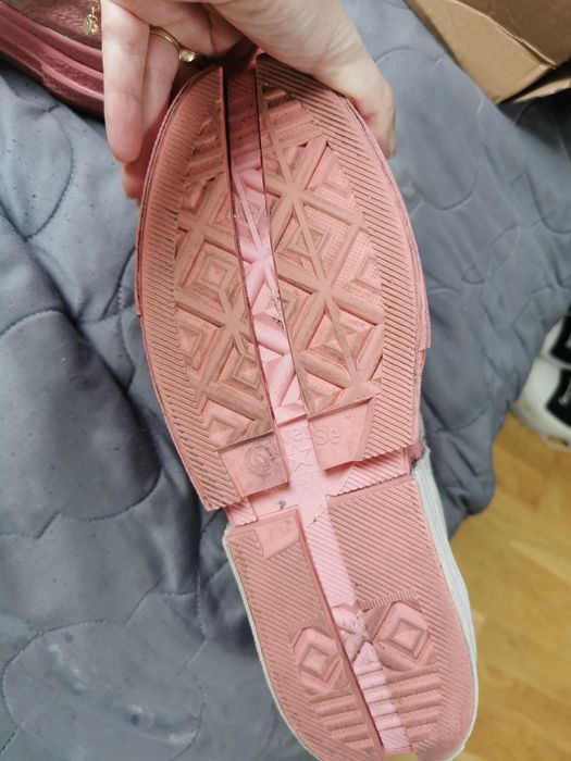 Converse e. Limitowana