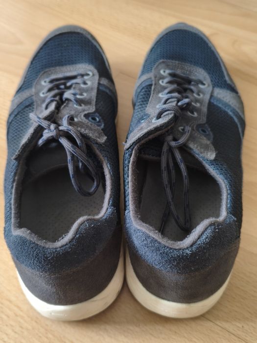 Buty sportowe MON 904A Wojas 43 nowe