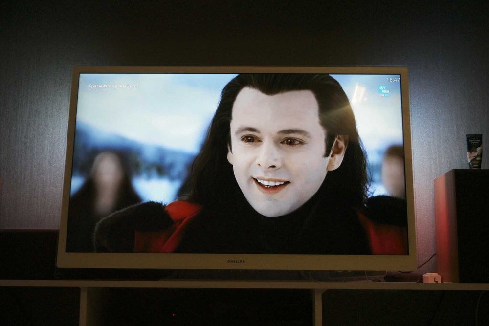 Телевізор 47" Philips 47PDL6907K/12