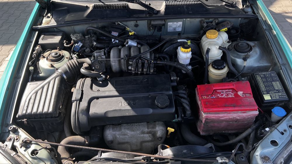 Daewoo Lanos 1.6 (korea)