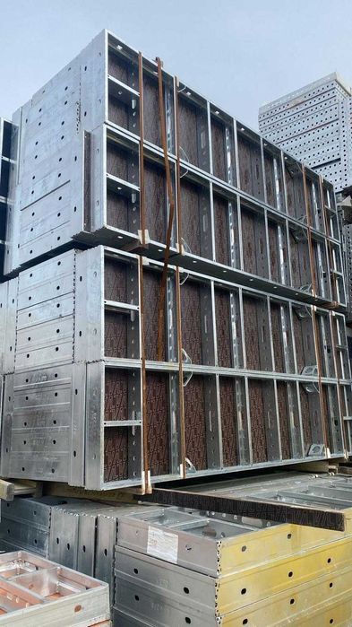 Szalunki ścienne TYP RASTO 60kN „Mamuty” 115,2 m²- zestaw