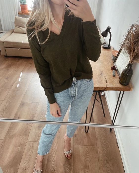 Primark Basic minimalizm sweter z dekoltem w serek grunge #2512