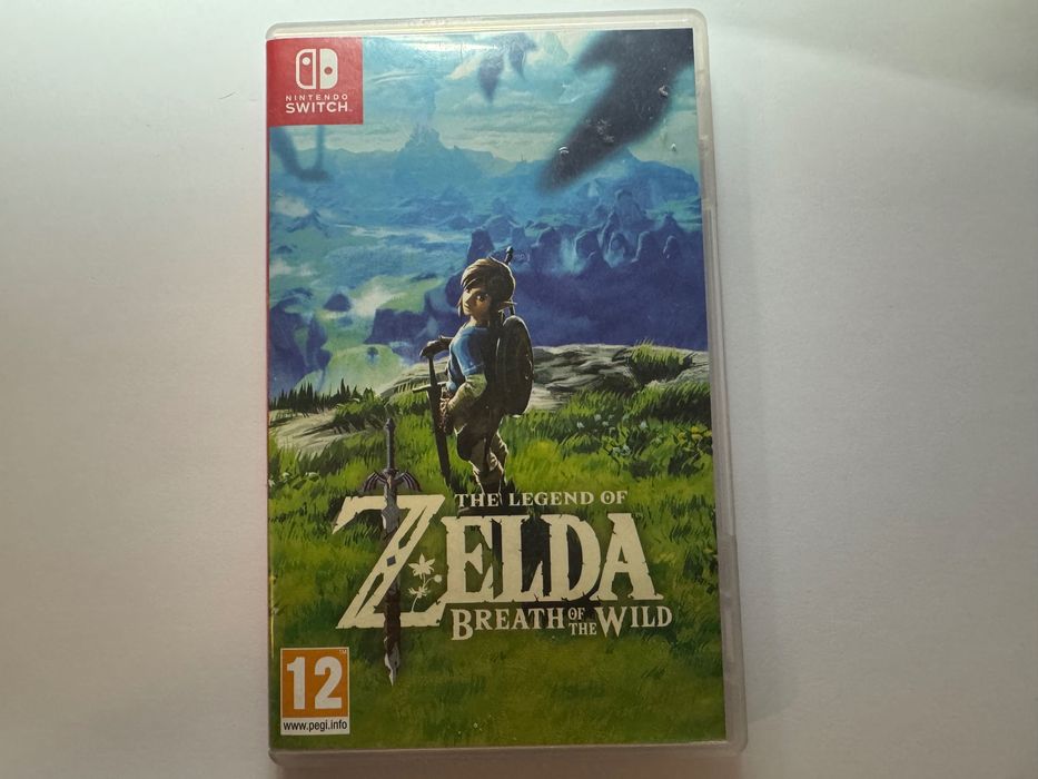 The Legend of Zelda: Breath of the Wild (Nintendo Switch) в отличном состоянии