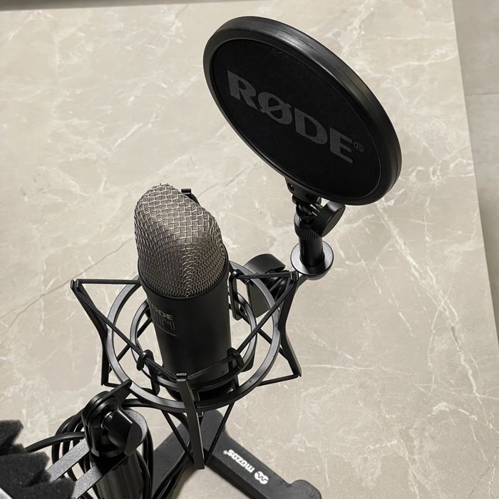 Mikrofon RØDE NT1 5th Gen – Studio Condenser Microphone (BLACK)