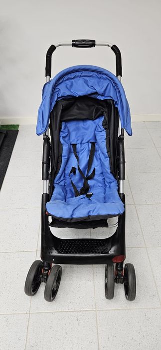 Carrinho passeio bebé