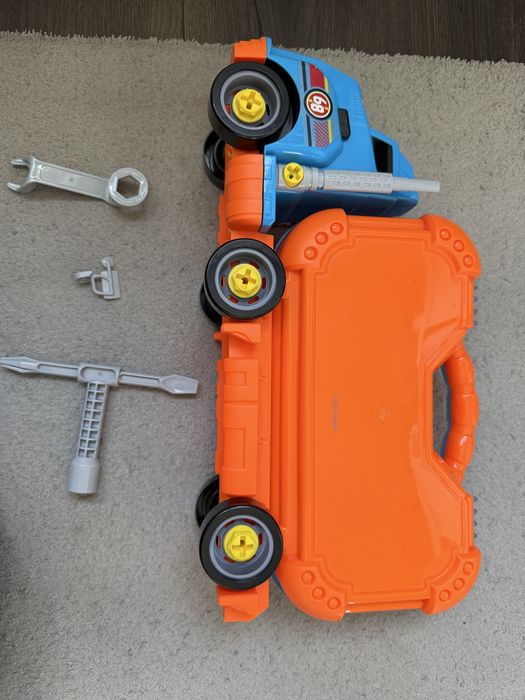 Cieżarowka hot wheels