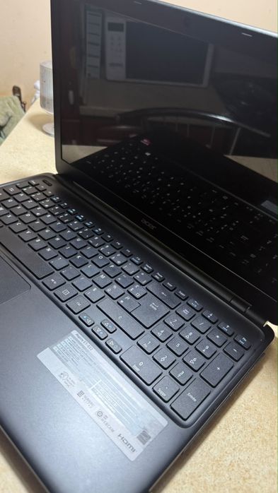 Acer Aspire E1 522