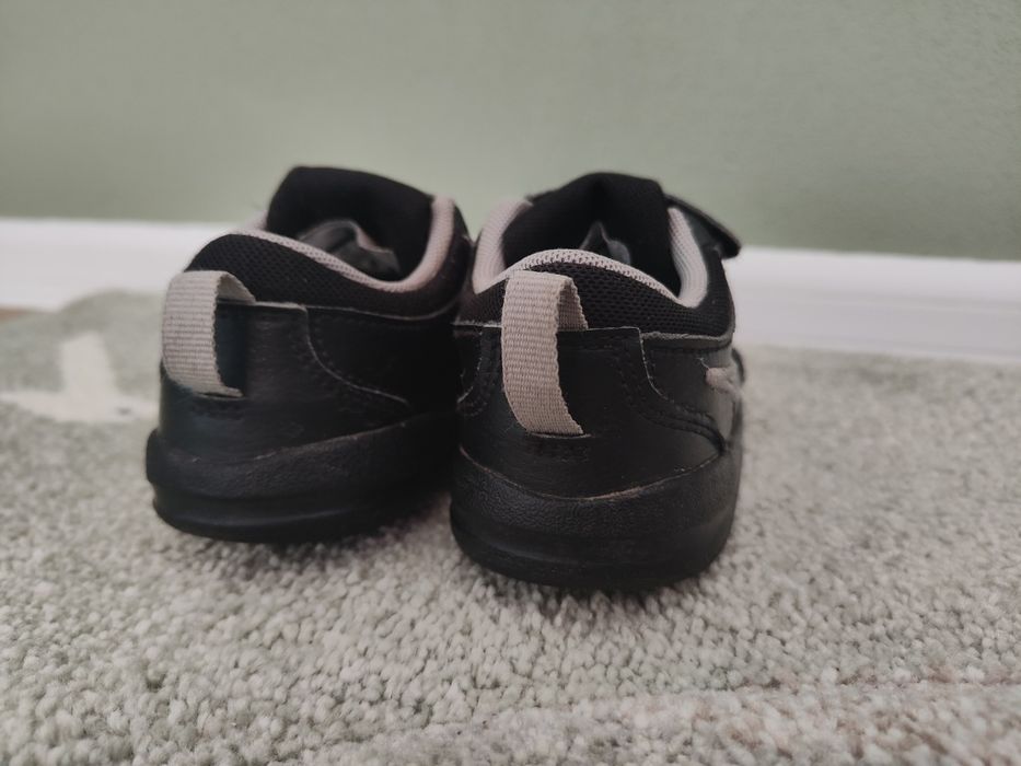 Adidasy Nike 23.5