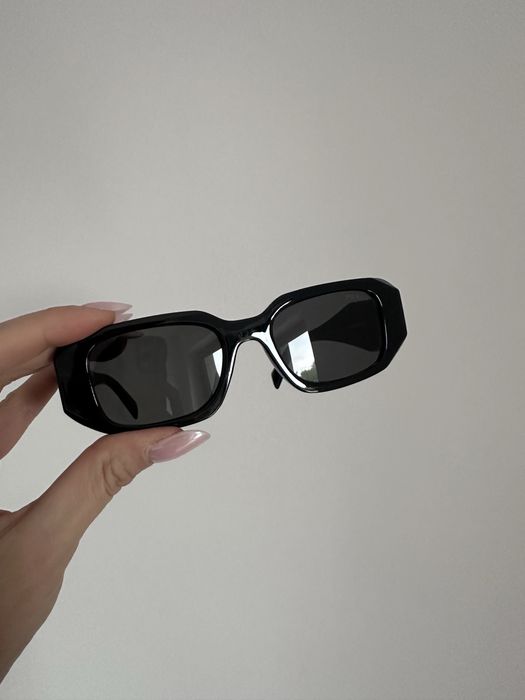 Okulary prada czarne