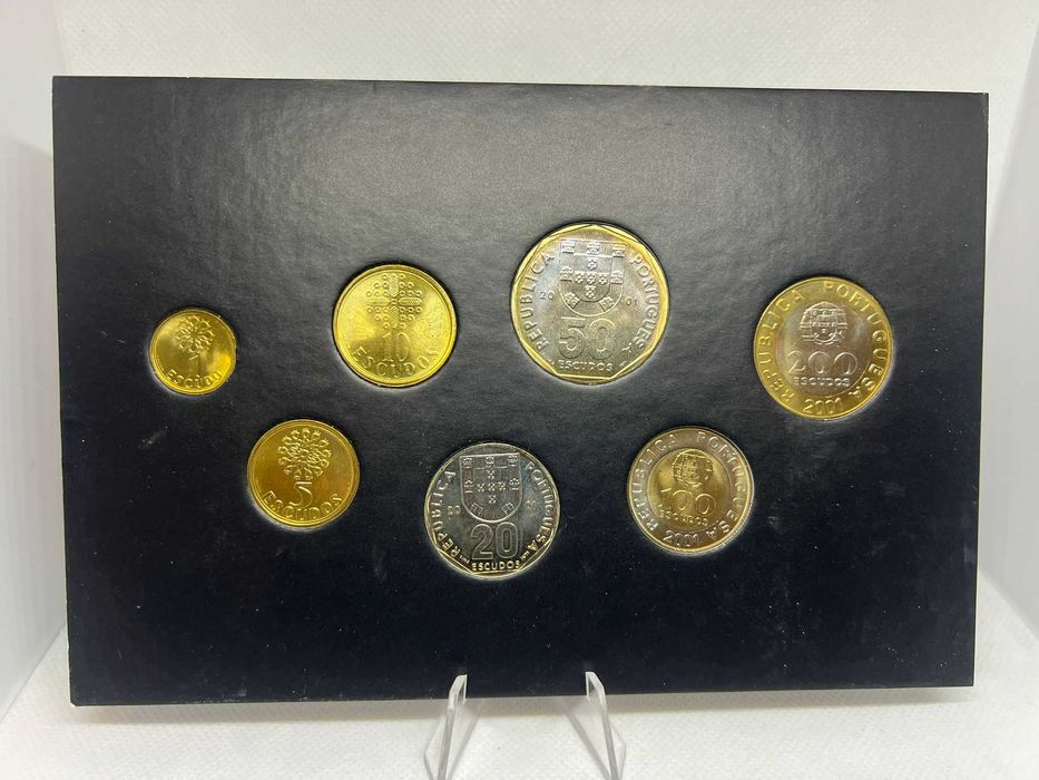 Emissão Especial BCP - Portugal - Série Anual BNC 2001 - Ultimas Moedas de Escudo