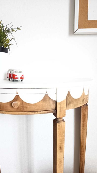 Mesa vintage renovada