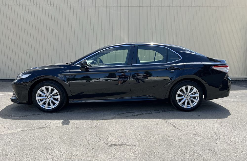 Аренда авто с правом выкупа Киев Toyota Camry 2020 год