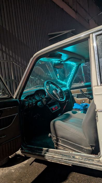 Жигули  Ваз 2103