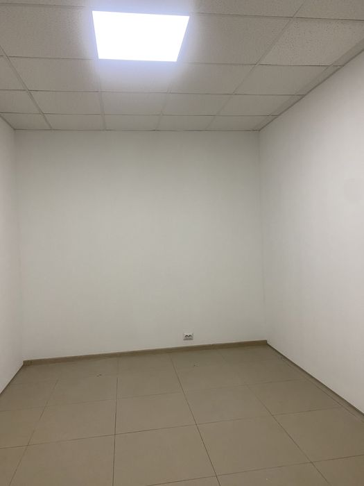 Здаєттся приміщення в орееду