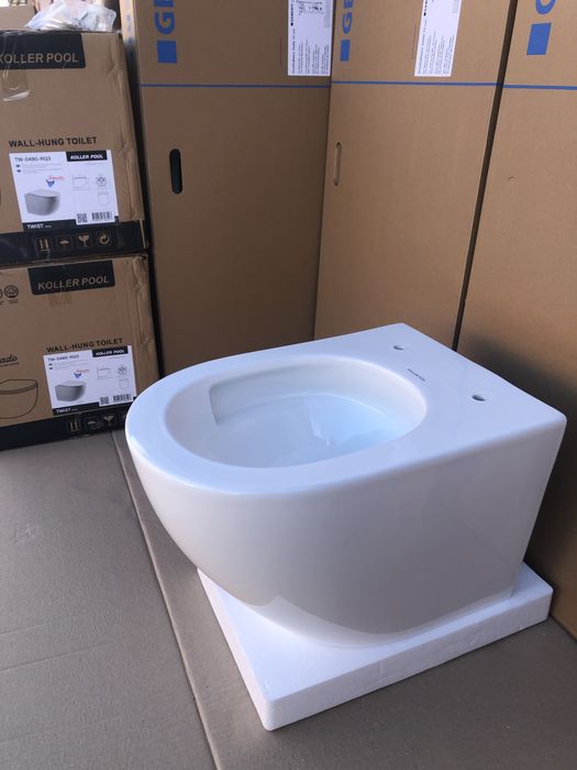 Інствляція Geberit з білою кнопкою з унітазом KollerPool Round Tornado