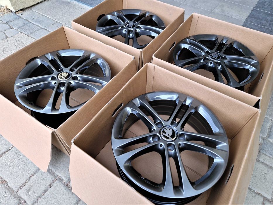 Alufelgi 17 5x112 Skoda Octavia Kodiaq Superb Yeti Karoq Grafit ! 809#