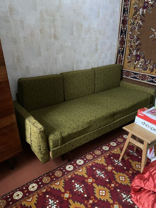 Розкладна софа (диван)