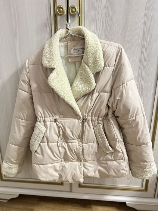 Куртка жіноча тепліша