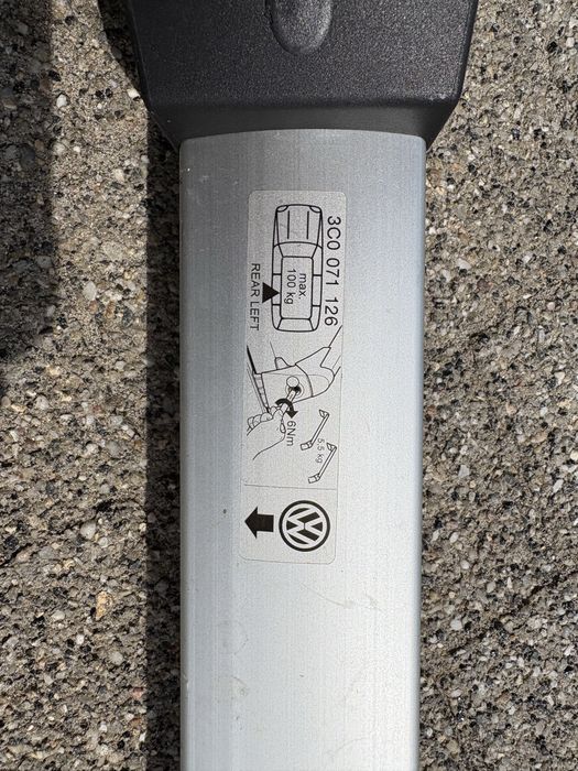 Bagażnik dachowy VW Passat, Skoda Superb