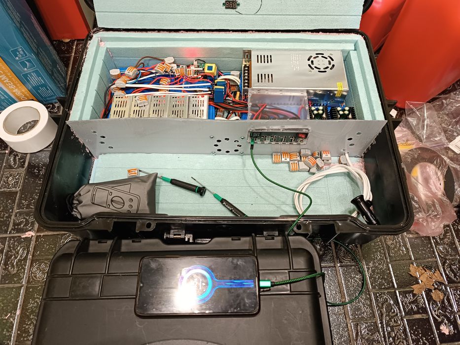 Виготовлення батарей для зарядки мавіків, квадрокоптерів mavic