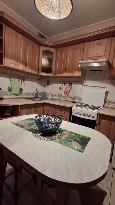 Оренда 2 кімн. квартири Милославська 39/48