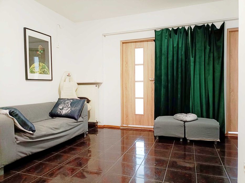 Краків, житло подобово