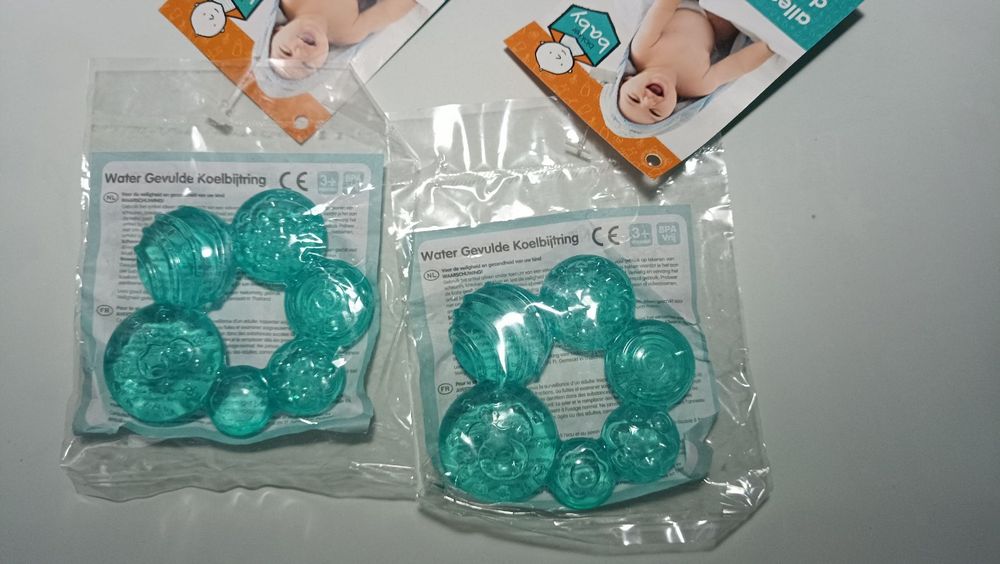 Охолоджуюче водяне кільце-прорізувач для немовлят 1 шт-50грн.