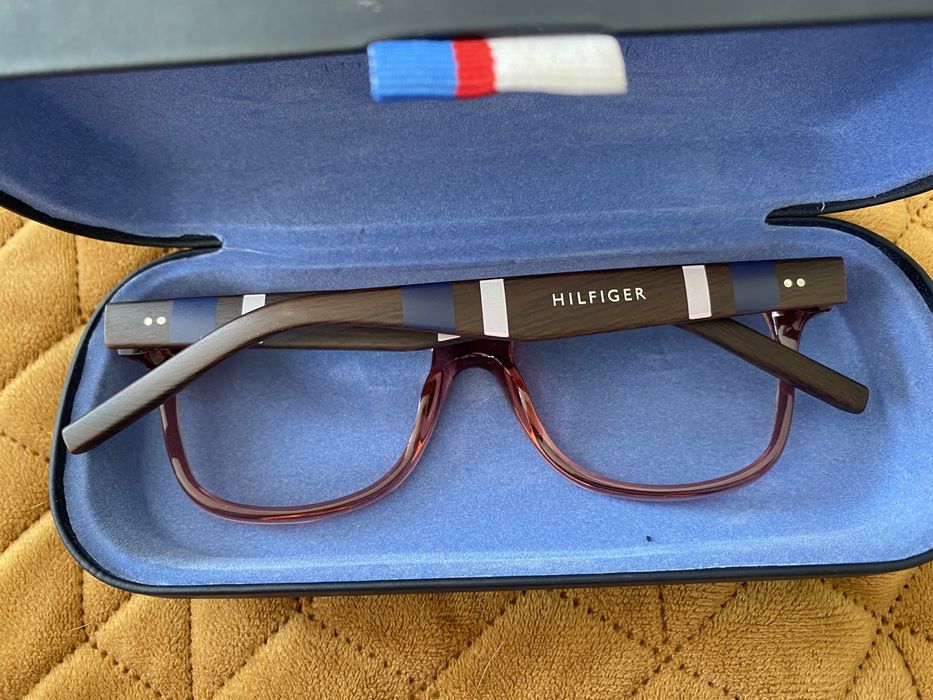 Orginalne okulary Tommy Hilfiger