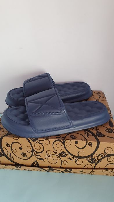 Klapki nowe piankowe rozmiar 40 / 41