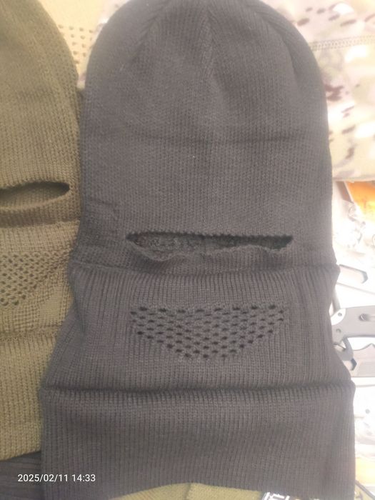 Вязанные балаклавы которые сворачиваются в шапку различных расцветок