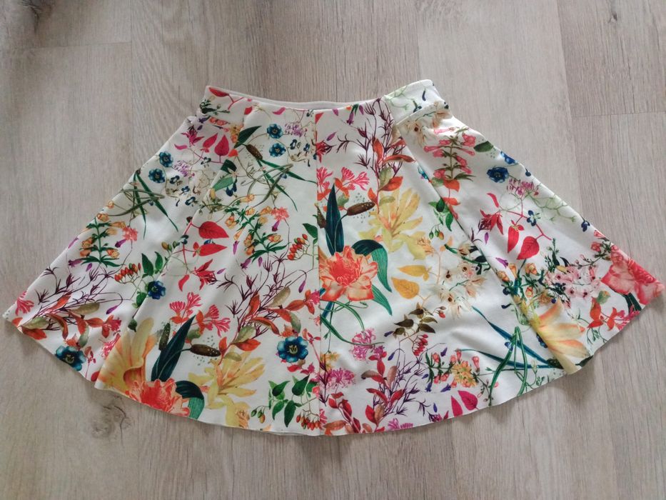 Spódnica Bershka rozm. m