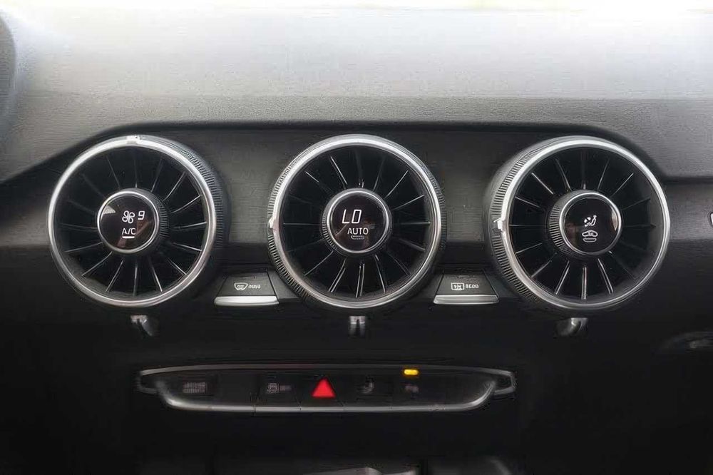 Audi TT quattro      2018