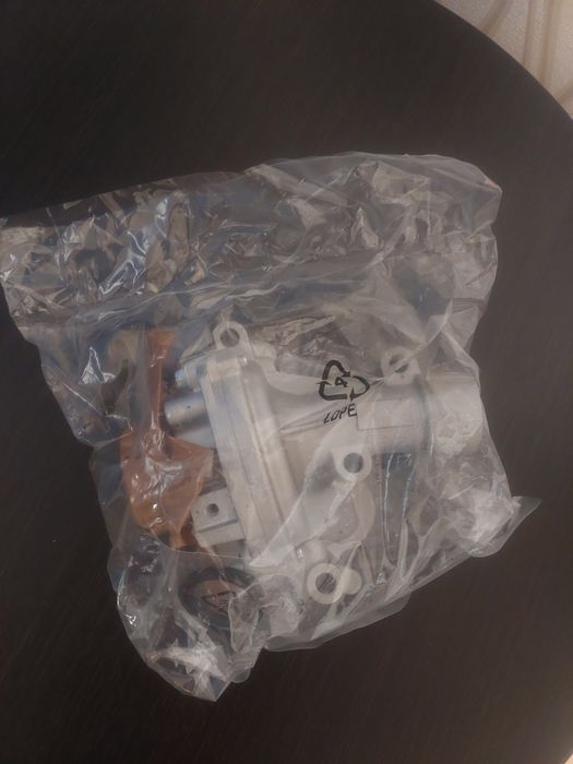 Помпа води / Насос INA 538050010 — Peugeot 307 407, Citroen C5, Fiat