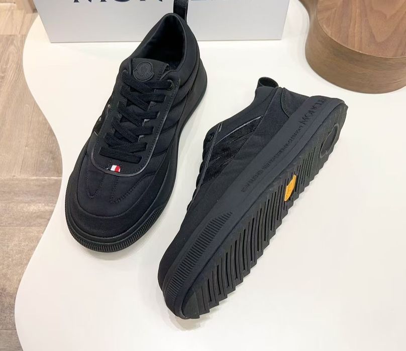 Moncler Монклер чоловічі преміальні кросівки 41/42/43/44/45
