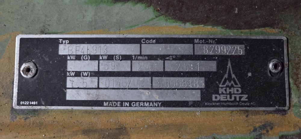 Silnik deutz BF4L913 cena za calosc