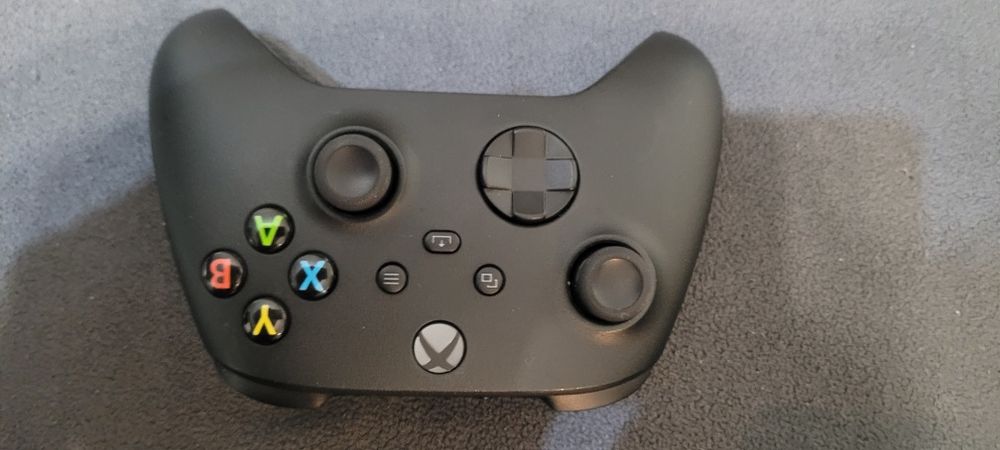 Microsoft Xbox Series X S Wireless Controller with Bluetooth