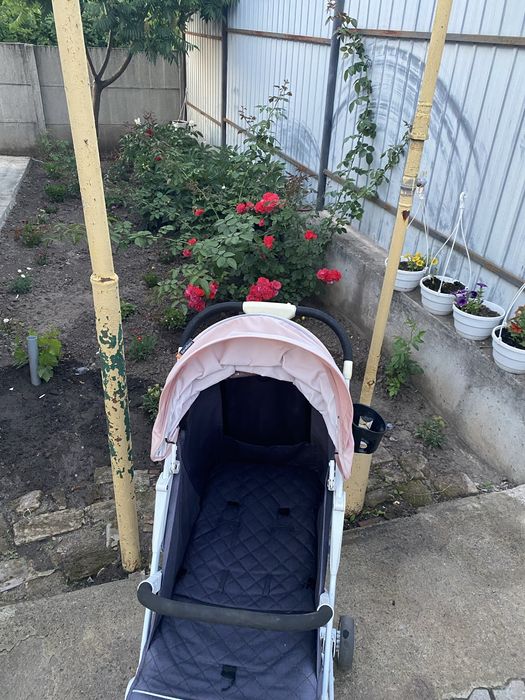 Коляска BeneBaby