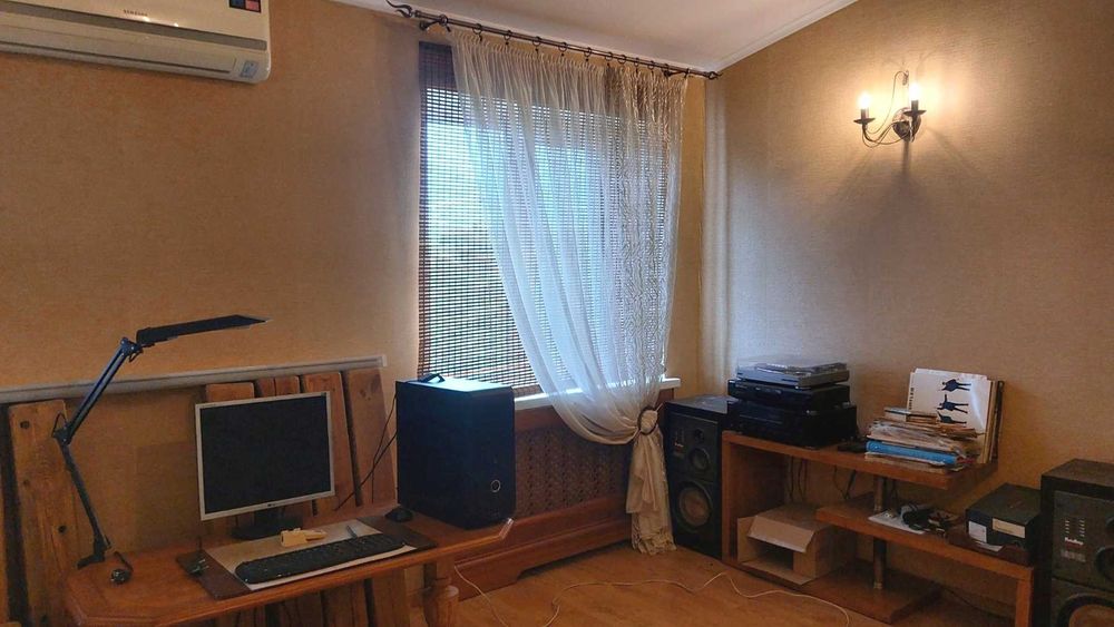 Продается 3-комнатная квартира с видом на лиман пгт.Таирова