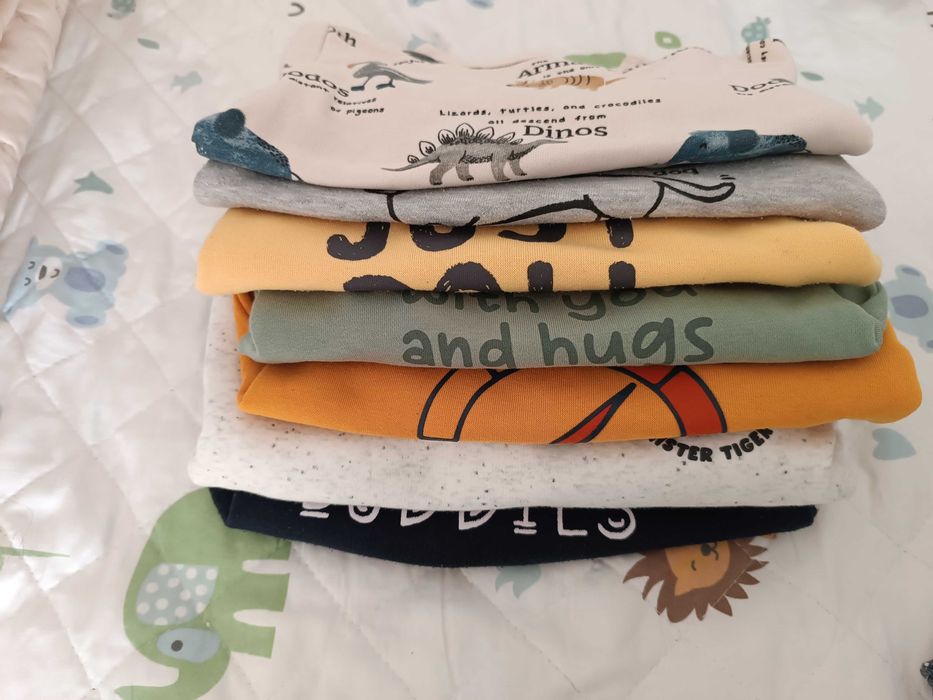 Vendo roupa bebe menino