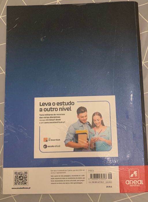 Manual de História, 12° Ano – P1, P2, P3 e Caderno de Atividades.