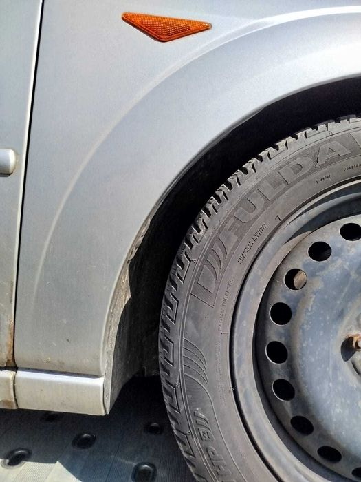 Ford Mondeo MK3 , 2003 rok - błotnik prawy przód